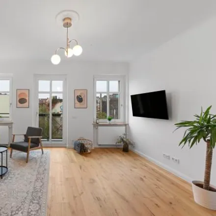 Rent this 3 bed apartment on Driesener Straße 1A in 10439 Berlin, Germany