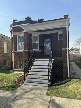Buy this 4 bed house on 2212 Highland Avenue in Berwyn, IL 60402
