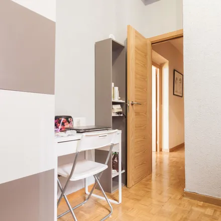 Image 4 - Calle de Vallehermoso, 59, 28015 Madrid, Spain - Room for rent