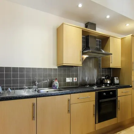 Image 2 - Pen-y-lan Road, Cardiff, CF23 5HT, United Kingdom - Apartment for rent