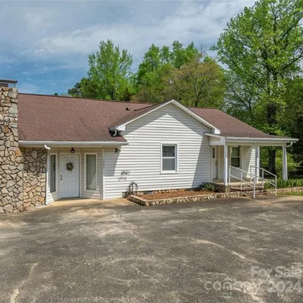 Buy this 2 bed house on 1561 NC 73 in Lincoln County, NC 28080
