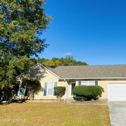 Rent this 3 bed house on 804 Mandarin Trail in Onslow County, NC 28540