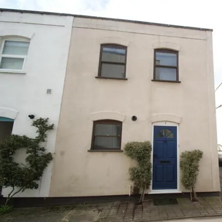 Rent this 3 bed house on Rock Cottage in 17 High Street, Bristol