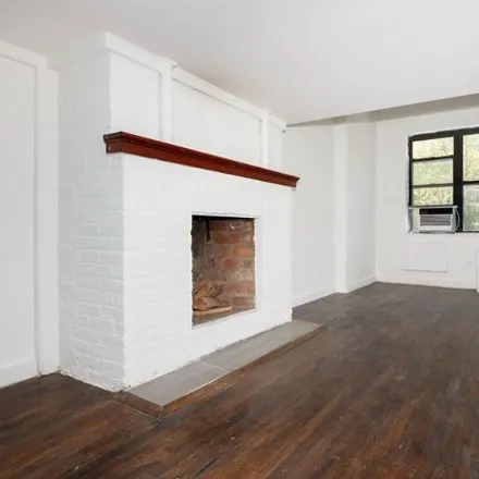 Rent this studio apartment on 307 West 29th Street in New York, NY 10001