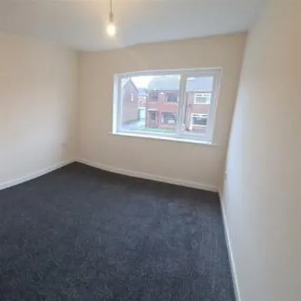 Image 4 - Central Avenue, Shakerley, M46 9RG, United Kingdom - Duplex for rent