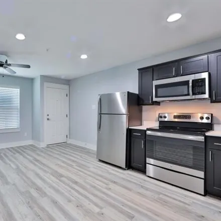 Rent this studio apartment on 745 West 13th Street in Houston, TX 77008