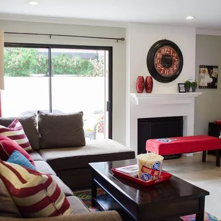 Rent this 3 bed townhouse on Anaheim