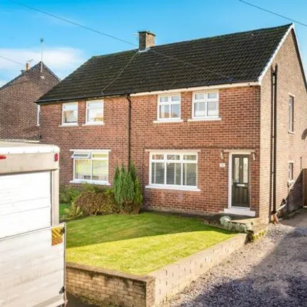 Buy this 3 bed duplex on Claremont Road in Billinge, WN5 7LX