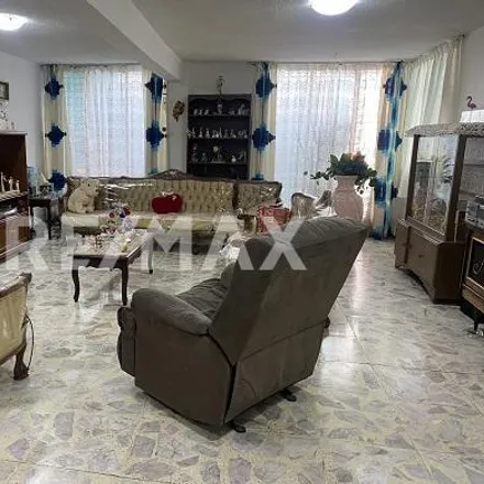Buy this 4 bed house on Calle Dalia in 54150 Tlalnepantla, MEX