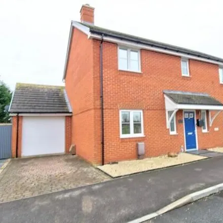 Image 2 - Navigation Drive, Yapton, BN18 0FS, United Kingdom - House for rent