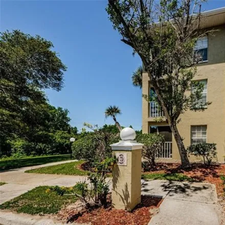 Buy this 1 bed condo on Backus Road in Palm Harbor, FL 34684