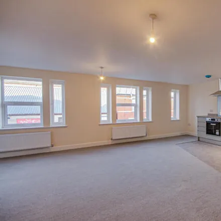 Image 2 - Cecil Road, Gloucester, GL1 5HG, United Kingdom - Apartment for sale