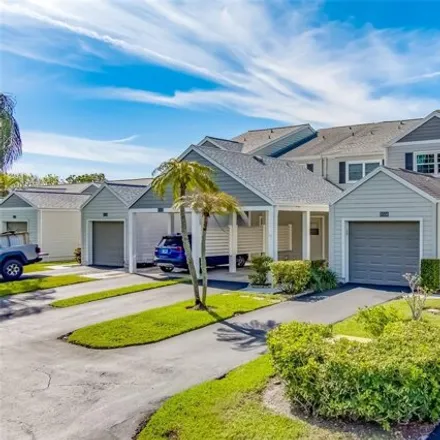 Buy this 2 bed townhouse on 9370 Westlinks Terrace in Seminole, FL 33777