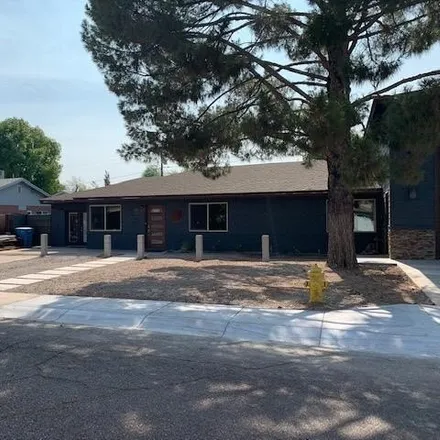 Rent this 3 bed house on 5646 North 12th Avenue in Phoenix, AZ 85013