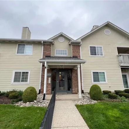 Rent this 2 bed condo on 6652 Wareham Court in Centerville, OH 45459