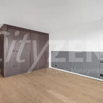 Image 5 - Upper Thames Street, Vintry, London, EC4V 3DT, United Kingdom - Apartment for rent