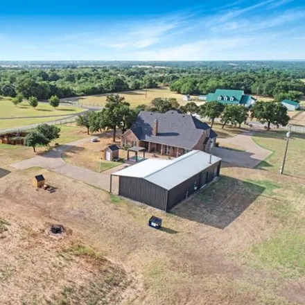 Image 6 - 124 County Road 3133, Wise County, TX 76234, USA - House for sale