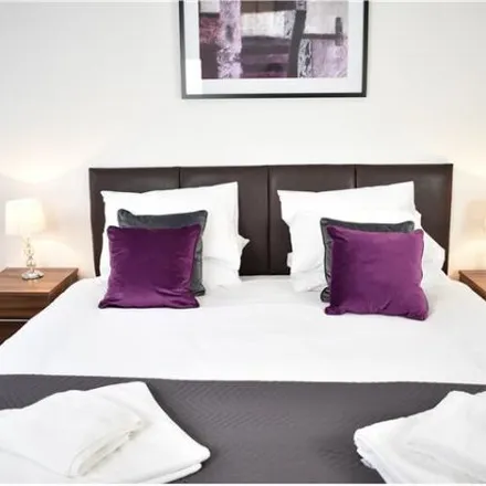 Image 9 - 36 Montpellier Villas, Cheltenham, GL50 2XQ, United Kingdom - Apartment for rent