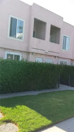 Buy this 12 bed house on 6079 Woodman Avenue in Los Angeles, CA 91401