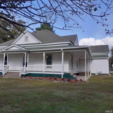 Rent this 4 bed house on 411 Latham Ln in Dunn, NC