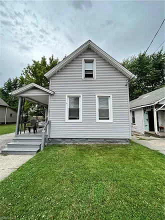 Buy this 3 bed house on 3344 West 30th Street in Cleveland, OH 44109