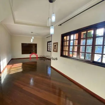 Rent this 4 bed house on Rua Benedito Pinotti in Urbanova I, São José dos Campos - SP