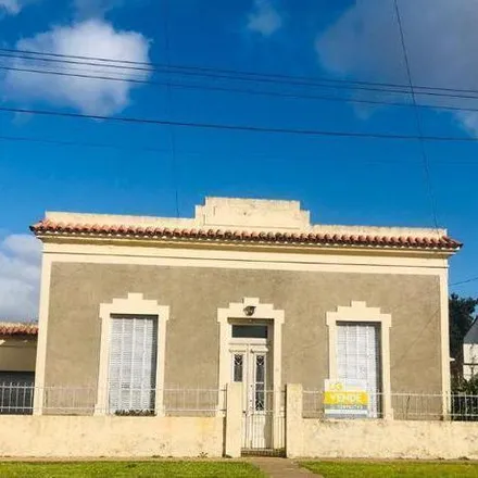 Buy this 4 bed house on Pueyrredón 199 in Partido de Florencio Varela, B1888 EIC Florencio Varela