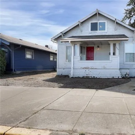 Buy this 2 bed house on 322 West Main in Puyallup, WA 98371