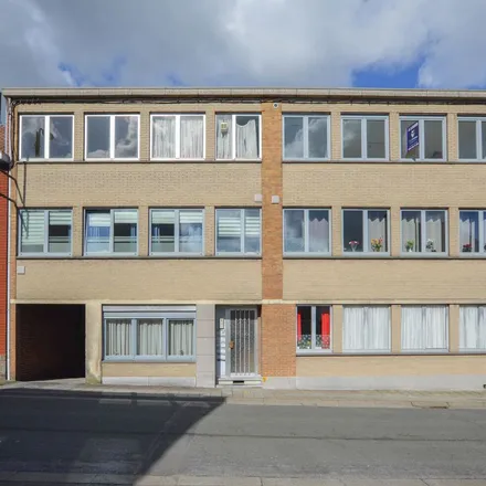 Image 5 - Rue du Centre 181, 6040 Charleroi, Belgium - Apartment for rent