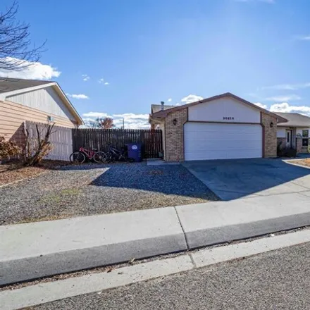 Image 2 - 3051 1/2 Albers Drive, Highland Park, Grand Junction, CO 81504, USA - House for sale