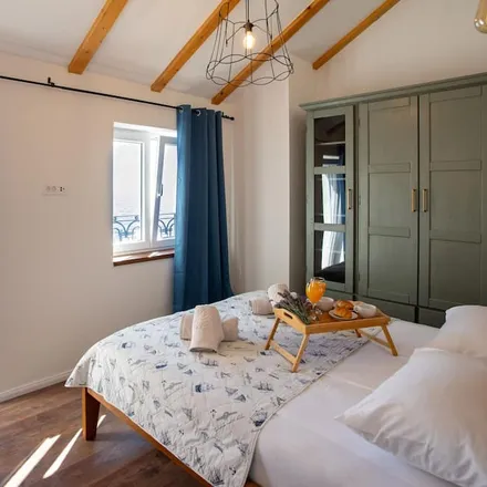 Rent this 6 bed house on 21315 Općina Dugi Rat