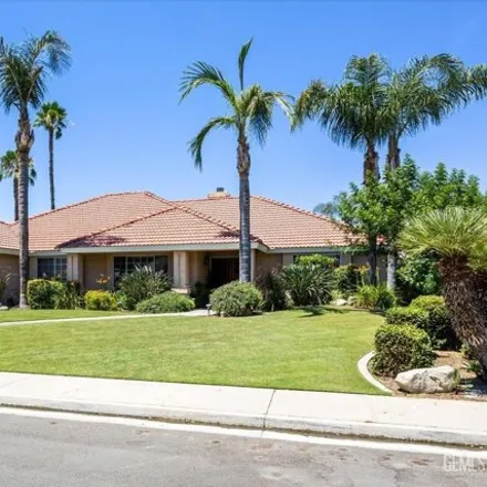 Buy this 4 bed house on 15900 Marty Ave in Bakersfield, California
