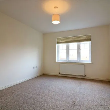 Rent this 2 bed apartment on Shoppenhangers Road in Maidenhead, SL6 2QE