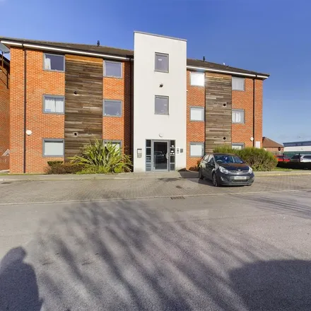 Rent this 2 bed apartment on Armthorpe Academy in Elm Place, Edenthorpe