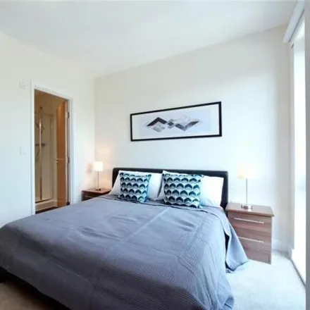 Image 4 - Fisher Close, Londres, Great London, Se16 - Apartment for sale