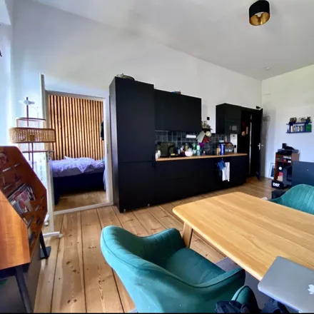 Rent this 3 bed apartment on Warschauer Straße 81a in 10243 Berlin, Germany