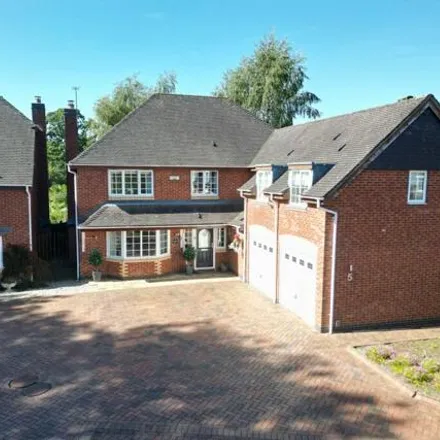Buy this 5 bed house on Hodgetts Drive in Hayley Green, B63 1EN