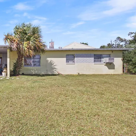 Buy this 3 bed house on 2200 20th Street in Panama City, FL 32405