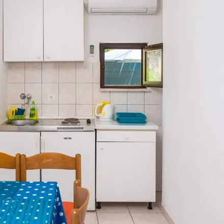 Image 2 - Krvavica, Split-Dalmatia County, Croatia - Apartment for rent