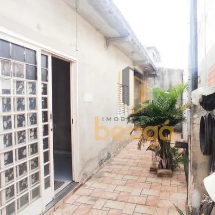 Buy this 2 bed house on Rua dos Coqueiros in Sede, Contagem - MG