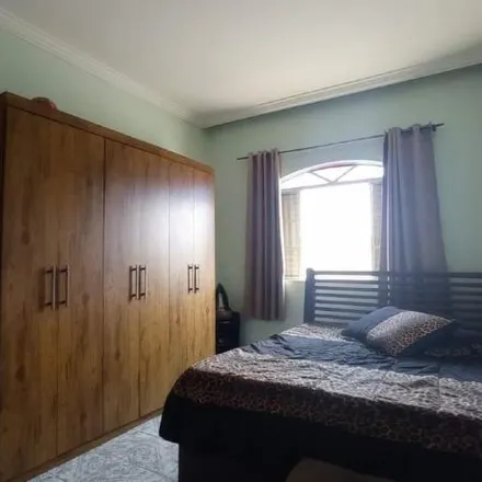 Buy this 3 bed apartment on Rua Júlio Nogueira in Divinópolis - MG, 35501-280