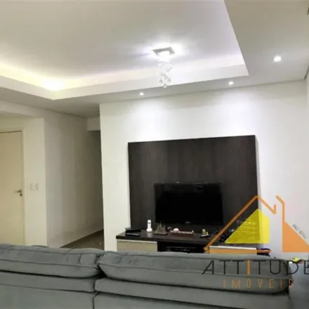 Buy this 3 bed apartment on Lucas Martim Decorações in Avenida Redenção 495, Centro