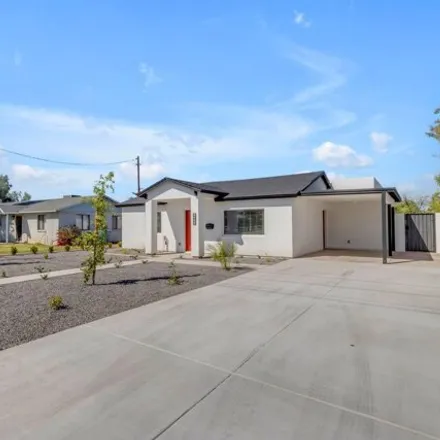 Buy this 3 bed house on 2402 North 15th Street in Phoenix, AZ 85006