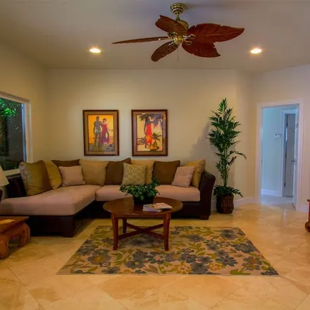 Rent this 4 bed house on Kailua in HI, 96734