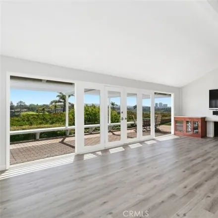 Image 7 - 1918 Santiago Drive, Newport Beach, CA 92660, USA - House for sale