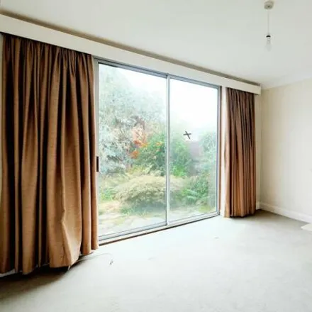 Image 3 - Winchelsea Drive, Chelmsford, CM2 9TL, United Kingdom - House for sale