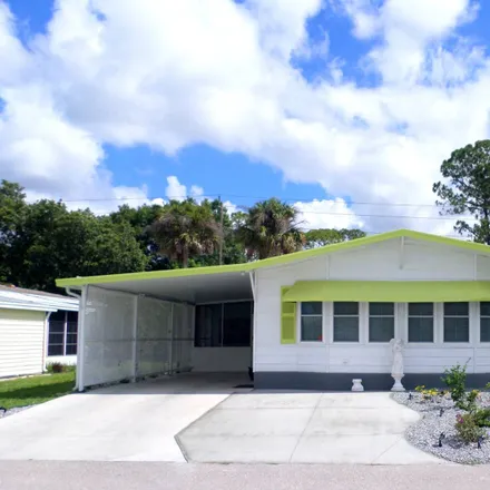 Buy this 2 bed house on 6411 Wakefield Lane in Sarasota County, FL 34241
