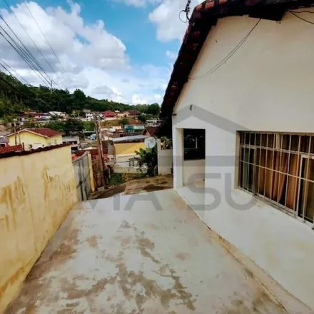 Buy this 3 bed house on Rua Candido Pereira da Silva in Centro, Juquitiba - SP