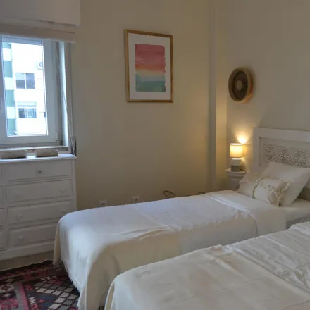 Rent this 2 bed apartment on Rua Saraiva de Carvalho in 1350-039 Lisbon, Portugal
