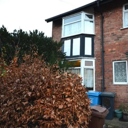 Buy this 3 bed townhouse on East Ella Drive in Hull, HU4 6AN